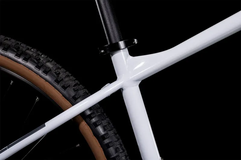 2022 Cube Acid Hardtail Mountain Bike in White-3