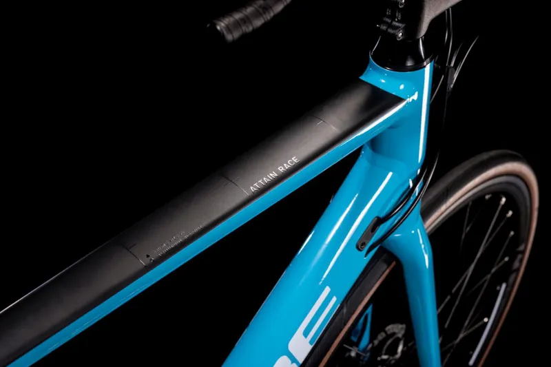 2022 Cube Attain Race Road Bike in Blue-4