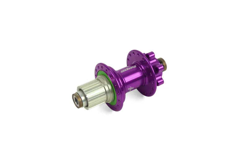 Hope Pro 4 32H 135mm - 10mm Rear Hub in Purple