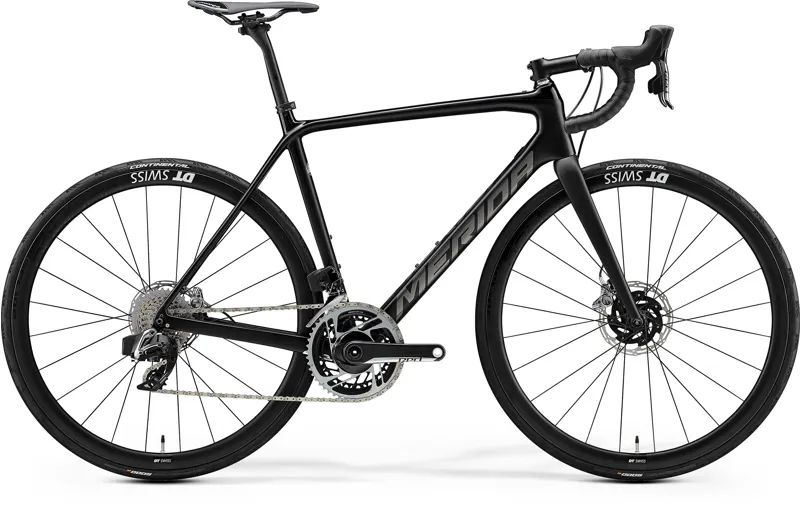2020 Merida Scultura Disc 9000E Road Bike in Black